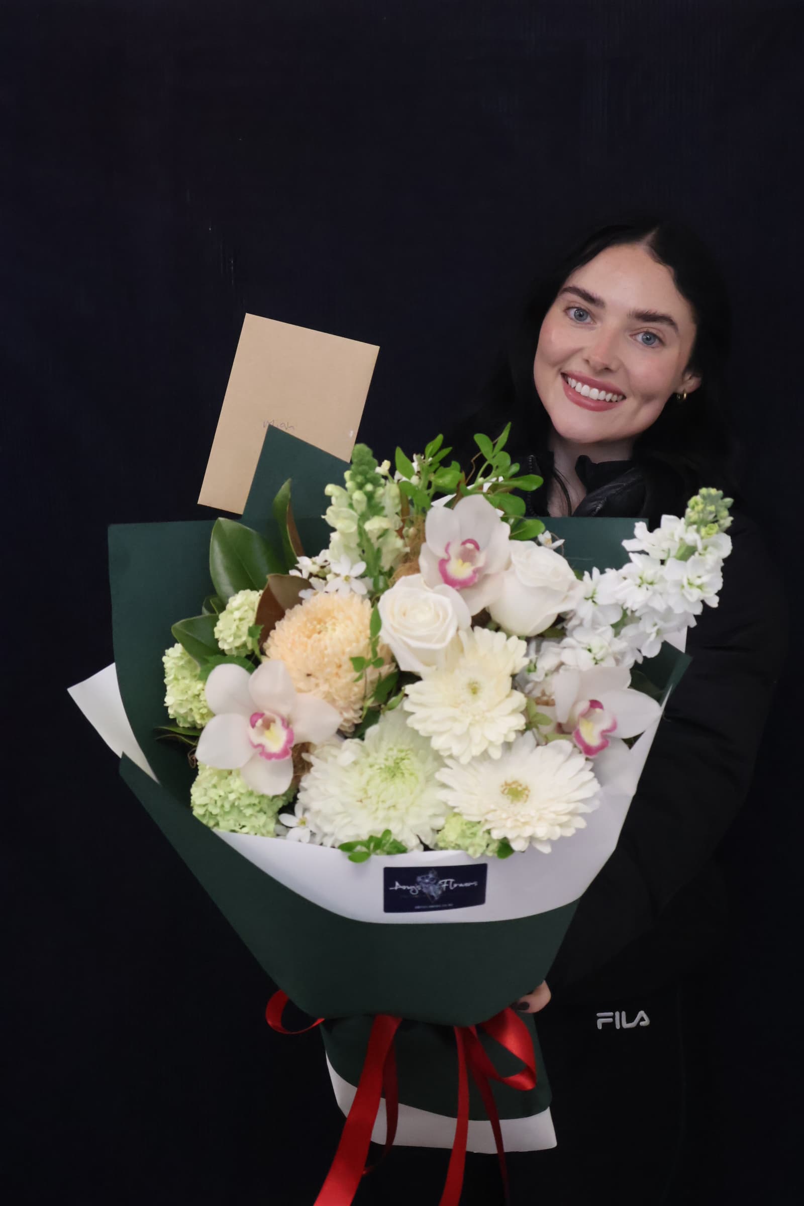 Real Bouquet | Classically Yours order made by Amy's Flowers