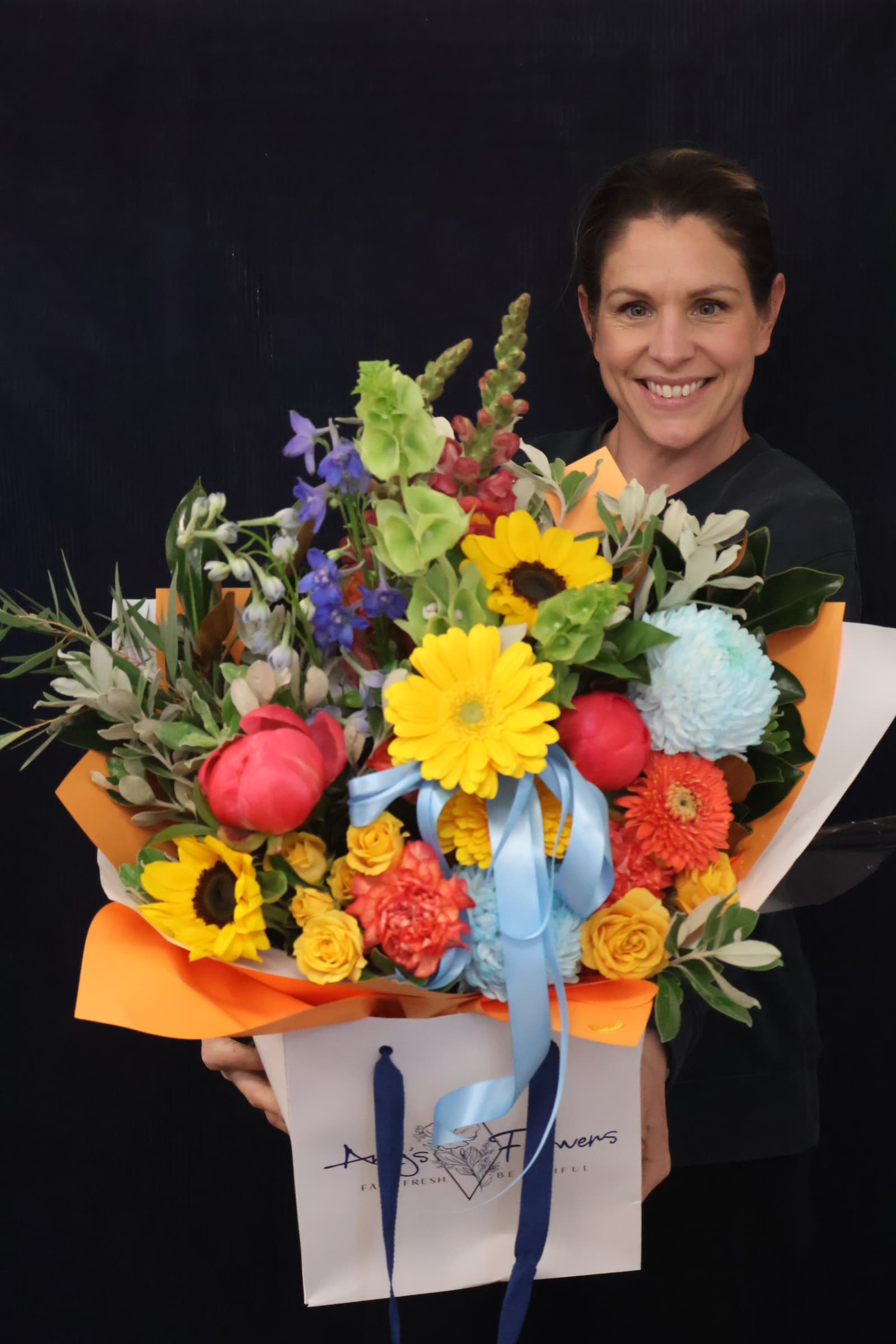 Real Bouquet | Happy Hour order made by Amy's Flowers