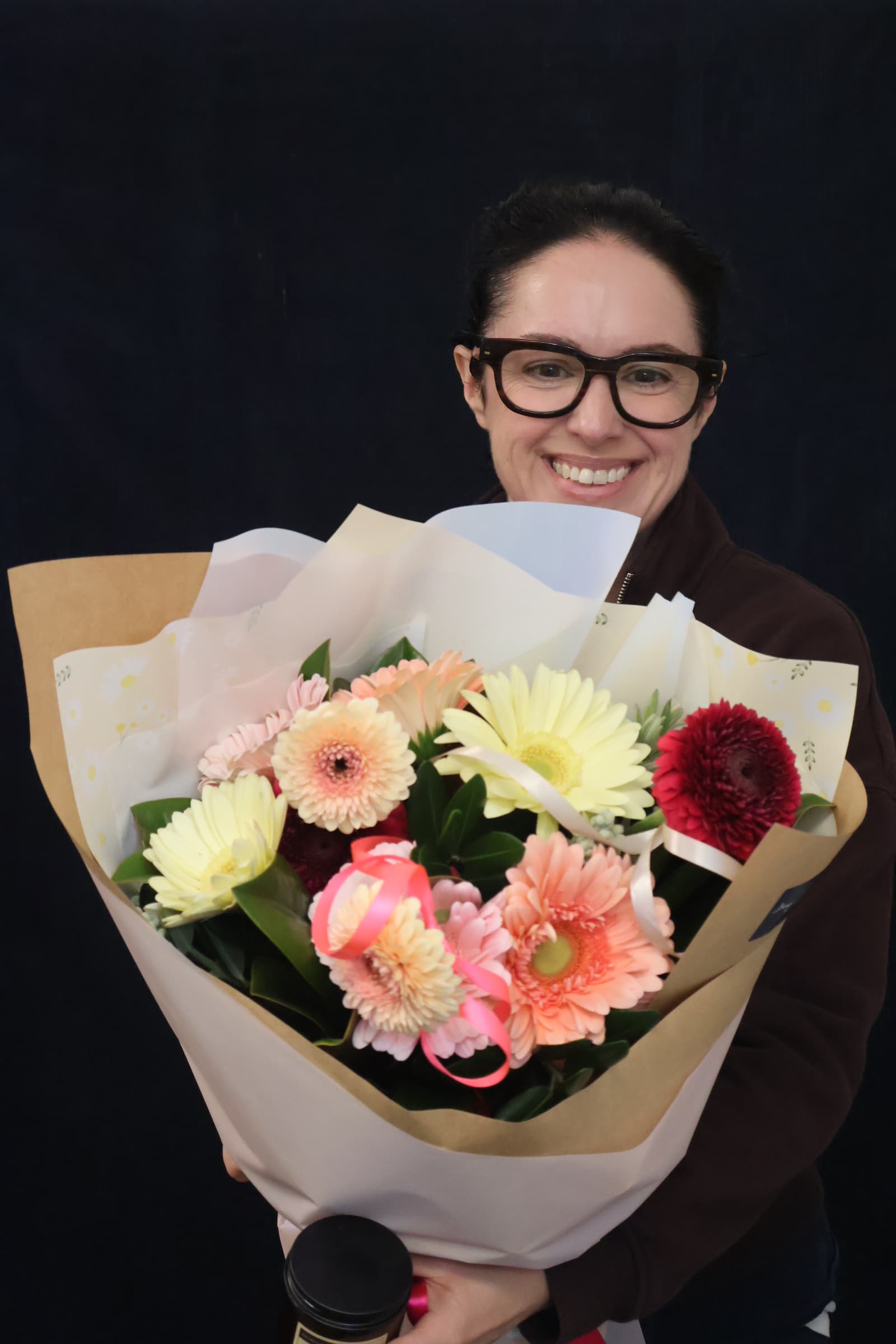 Real BEST BUY | Daisy Chain order made by Amy's Flowers