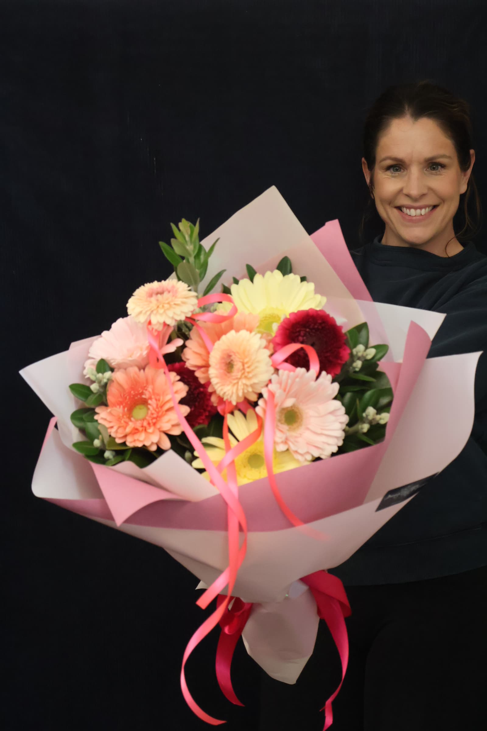 Real BEST BUY | Daisy Chain order made by Amy's Flowers