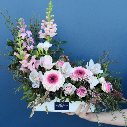 Arrangement | With Love Pastel