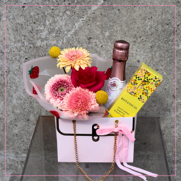 M'Day | Zest Mum Eva -  Hamper 